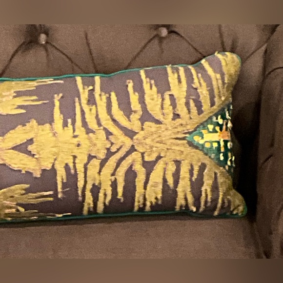 Anthropologie Three Pillows - Picture 3 of 12